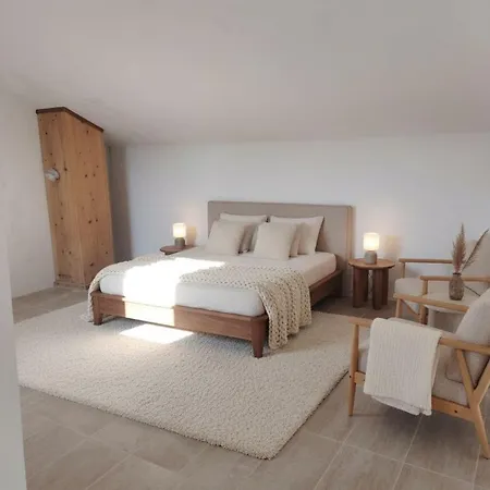 Sun And Stone Alpesi faház