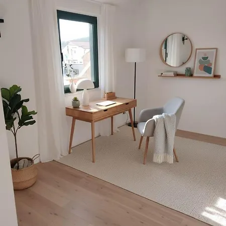 Chalet Sun And Stone Katuni