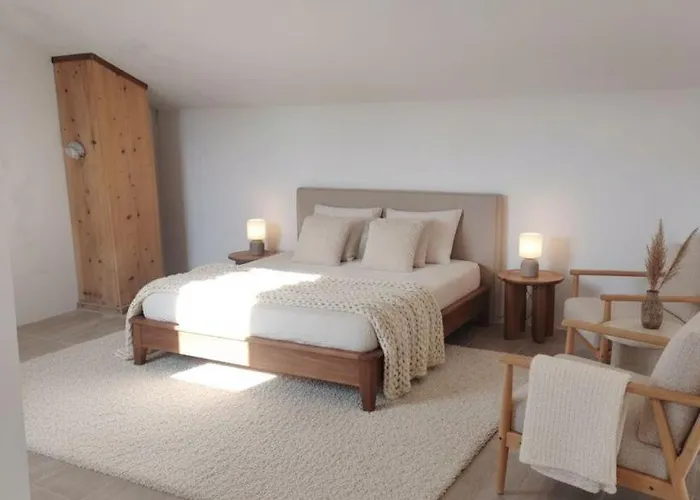 Sun And Stone Horská chata