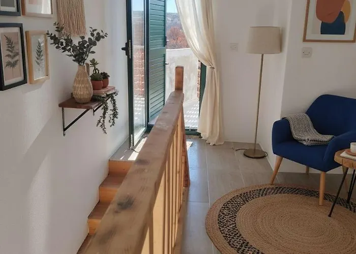 Sun And Stone Katuni